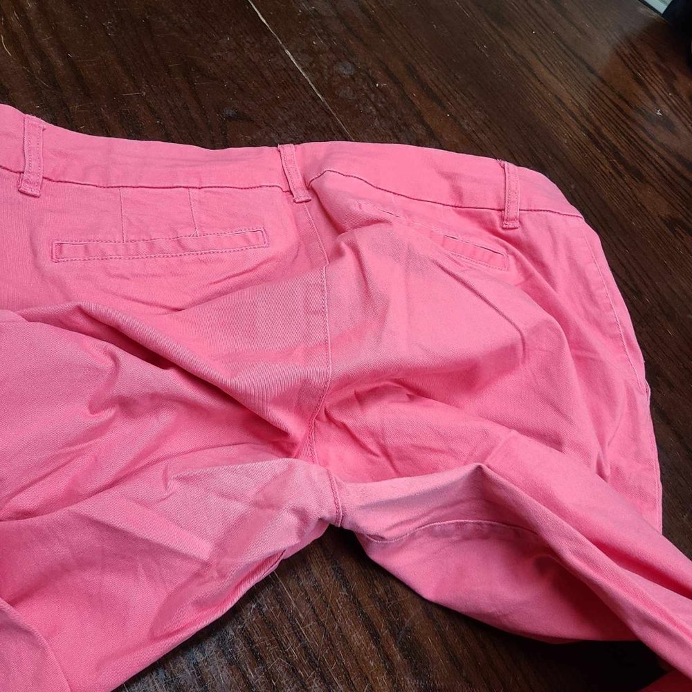 Pant - Capri - Picture 3 of 3